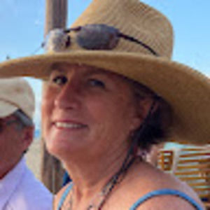 Meet your Posher, Connie